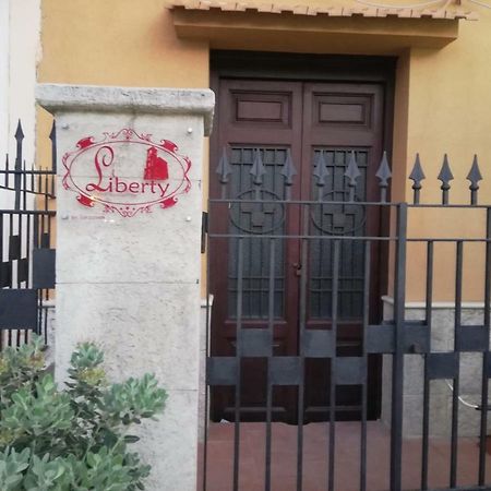 ליקאטה Casa Vacanze Liberty מראה חיצוני תמונה