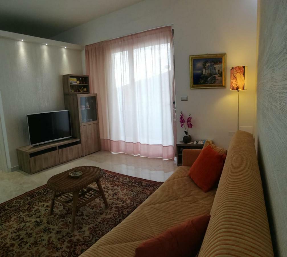ליקאטה Casa Vacanze Liberty מראה חיצוני תמונה