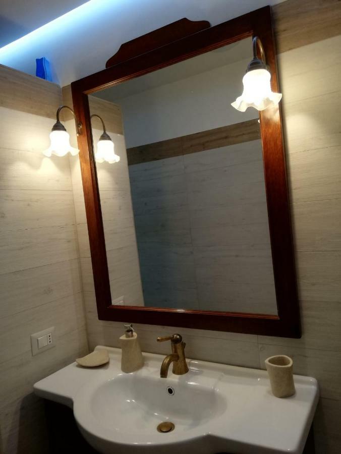 ליקאטה Casa Vacanze Liberty מראה חיצוני תמונה