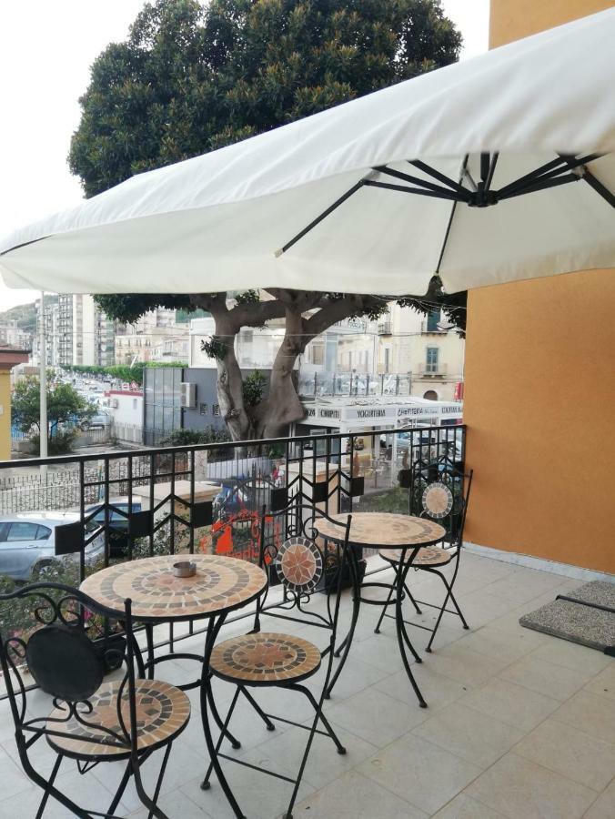 ליקאטה Casa Vacanze Liberty מראה חיצוני תמונה